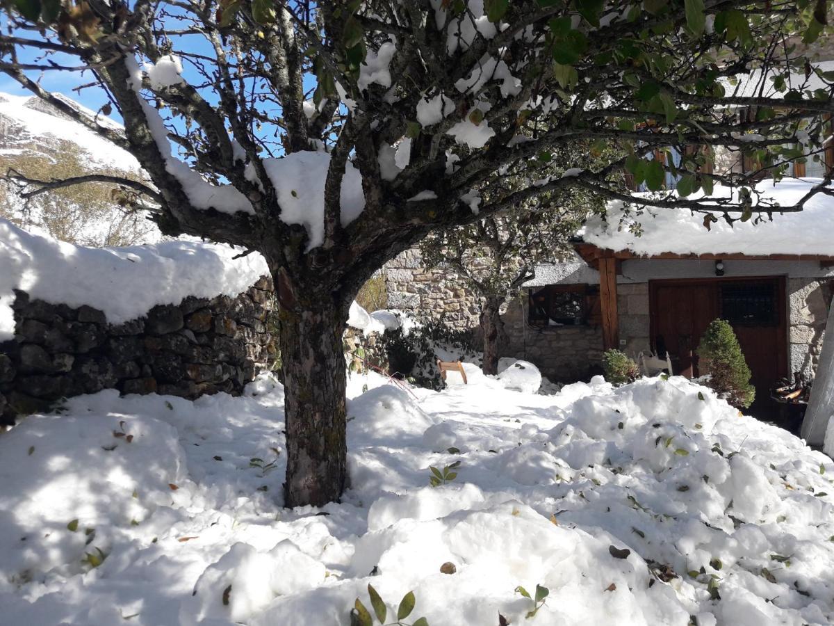 Posada El Rincon De Babia La Cueta Exteriér fotografie